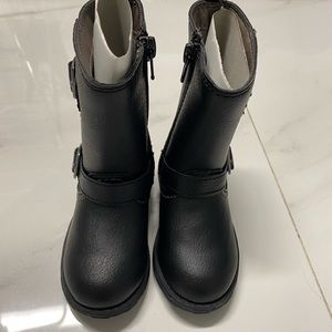 New Toddler Girl Boots Size 6 from Carter